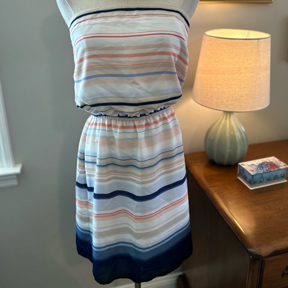 White House Black Market Strapless Dress